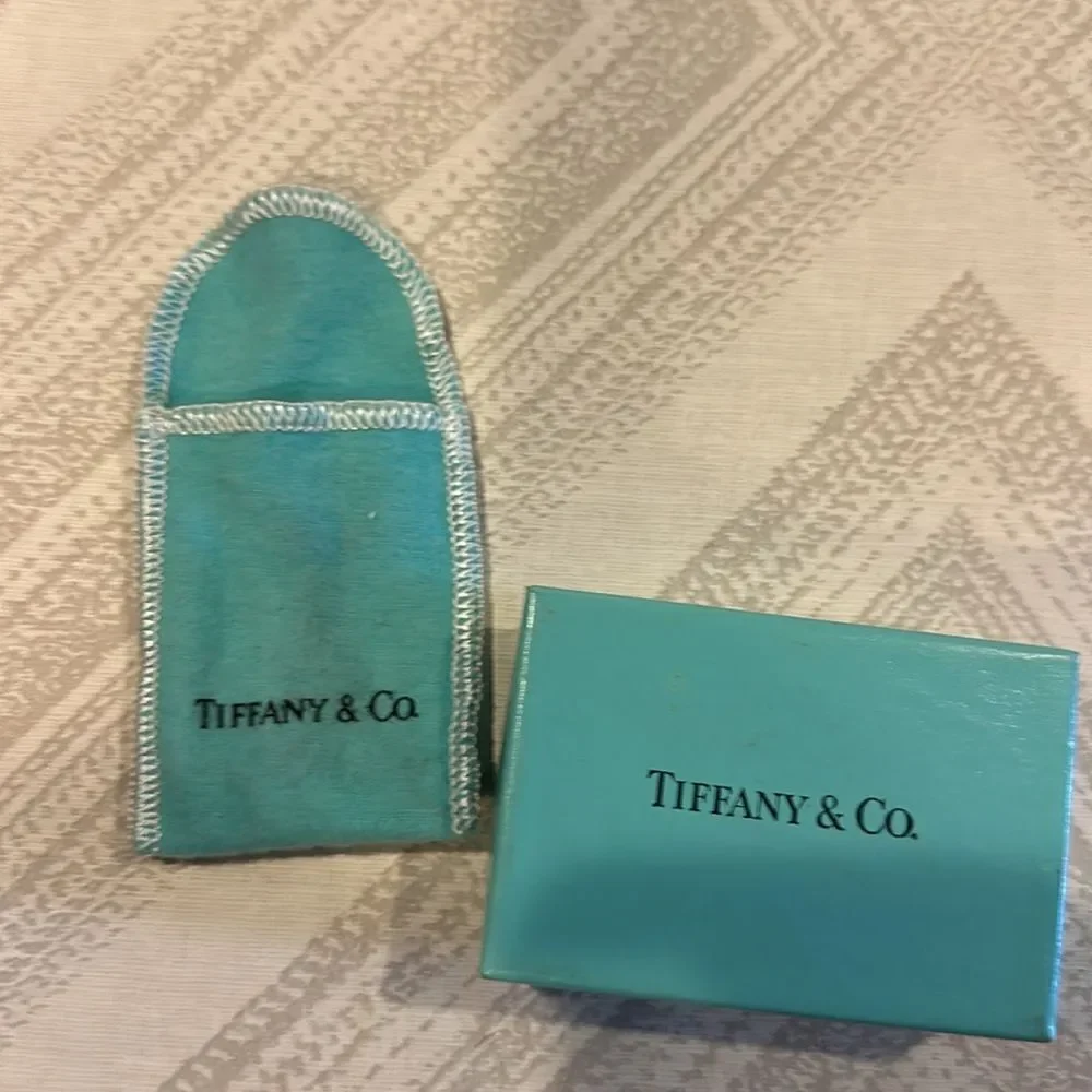 Tiffany & Co ‘Return to Sender’ Sterling Silver Oval Men’s Cufflinks